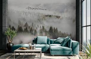 Wybierz Fototapeta Ptaki nad mglistym lasem Fototapeta natura na ścianę