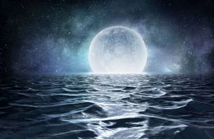 Wybierz Fototapeta Księżyc nad morzem Przestrzeń tapety na ścianę